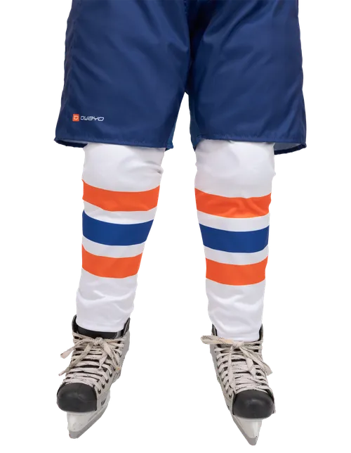 Das Model ist 175 cm groß und trägt Größe L