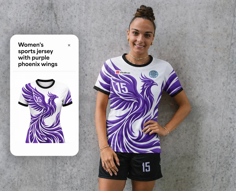Eine Frau trägt ein weißes Sporttrikot mit einem lila Phönix-Design und der Nummer 15, während sie vor einer grauen Wand steht.